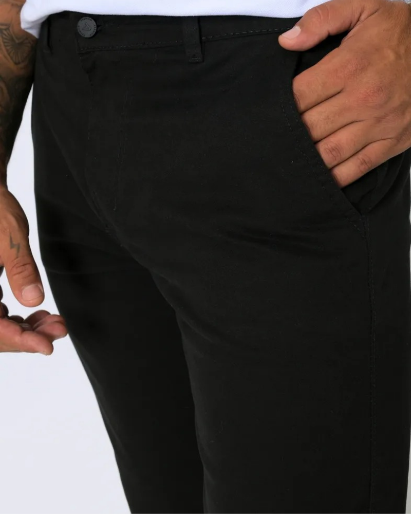 Calça Masculina Slim em Sarja com Lycra – Estilo Esporte Fino e Bolso Faca