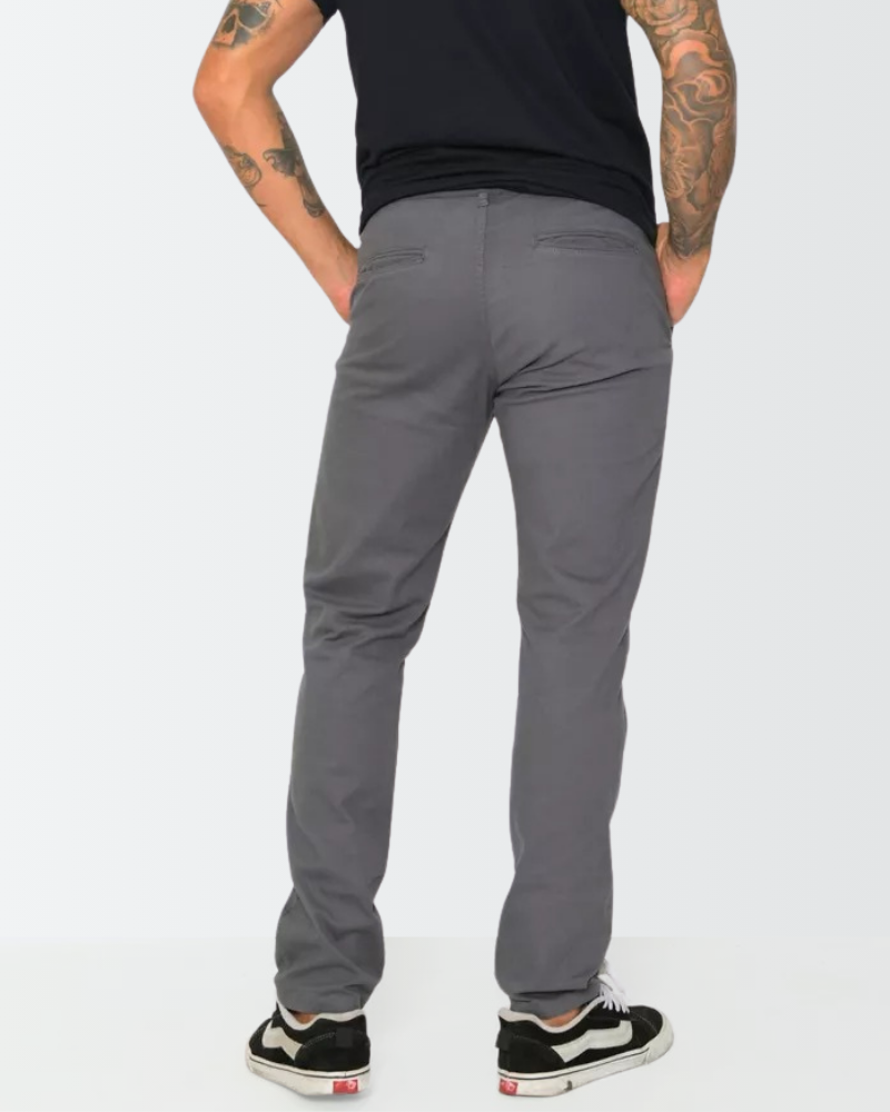Calça Masculina Slim em Sarja com Lycra – Estilo Esporte Fino e Bolso Faca